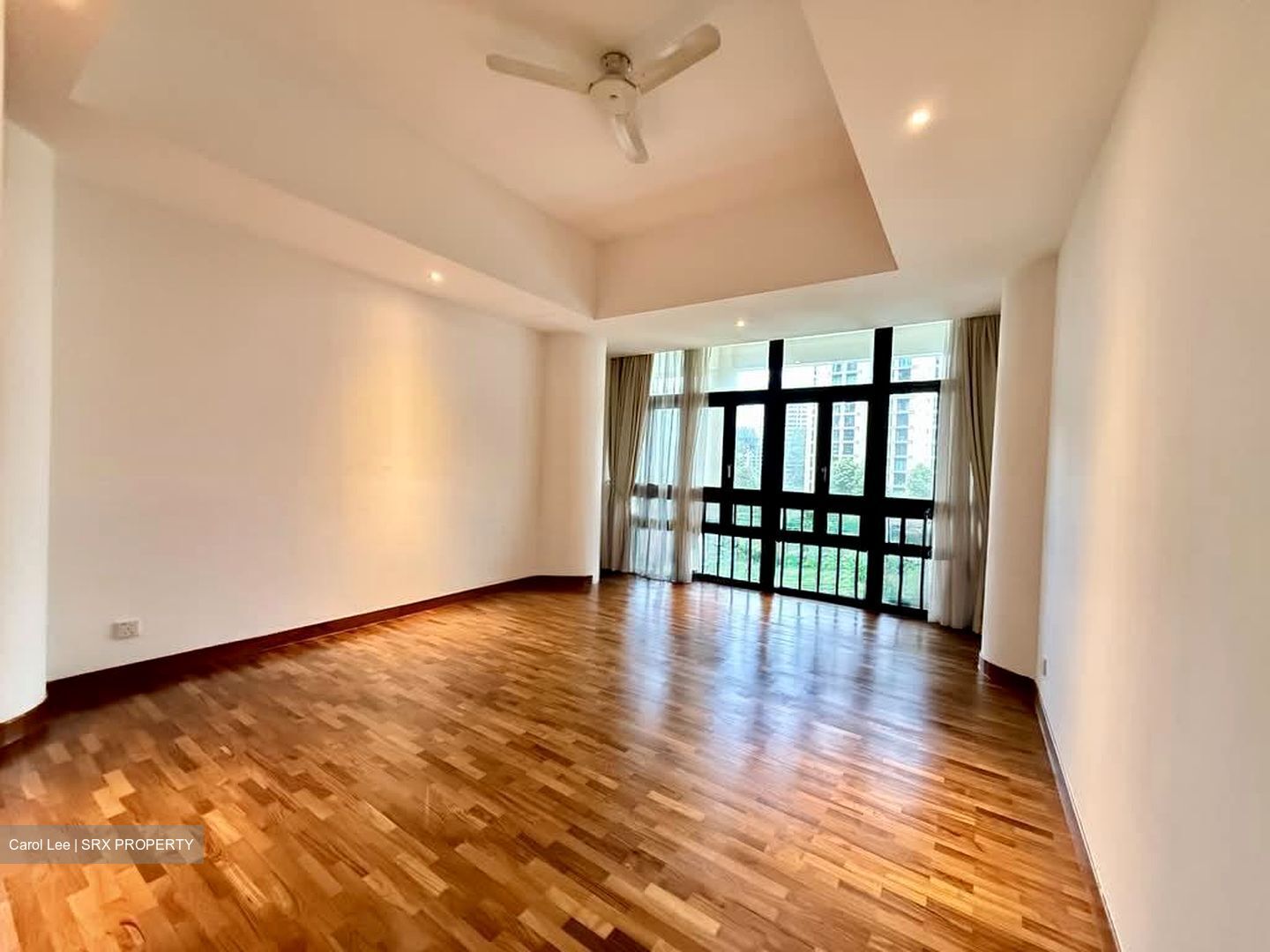 The Colonnade (D10), Condominium #566276781